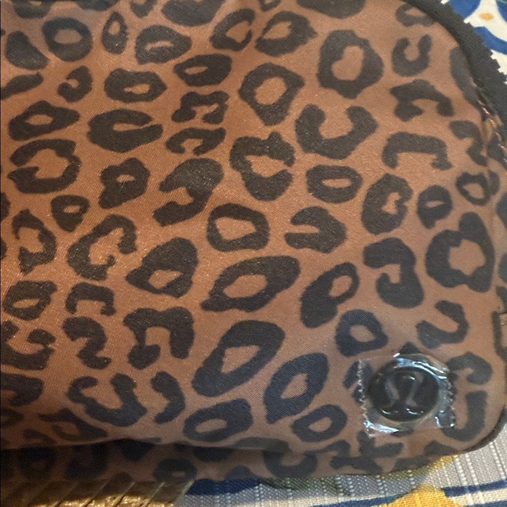 Lululemon Athletica Brown Leopard Belt Bag - Picture 6 of 6